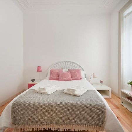 Sunny Apartment With Balcony! Lissabon Buitenkant foto