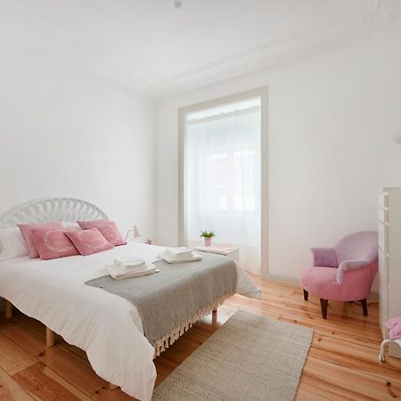 Sunny Apartment With Balcony! Lissabon Buitenkant foto