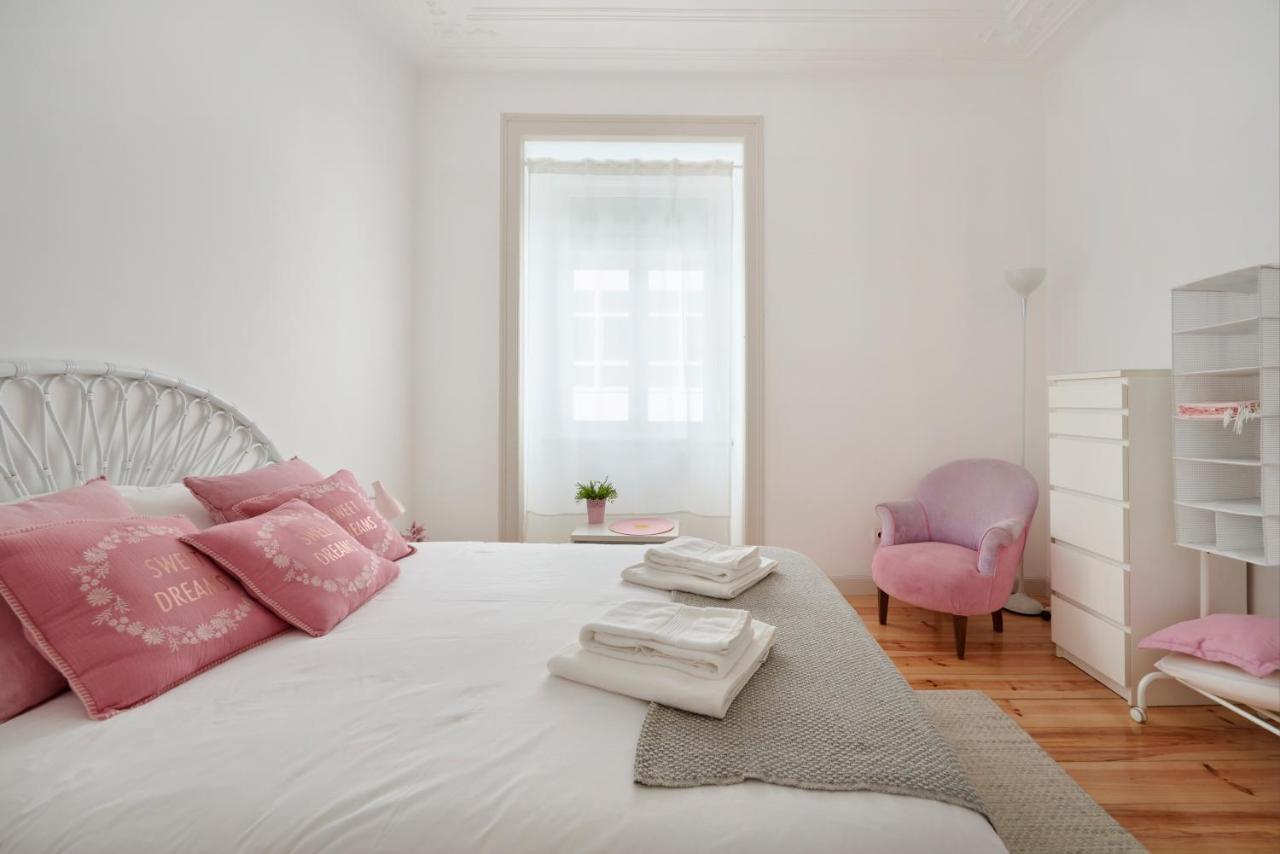 Sunny Apartment With Balcony! Lissabon Buitenkant foto