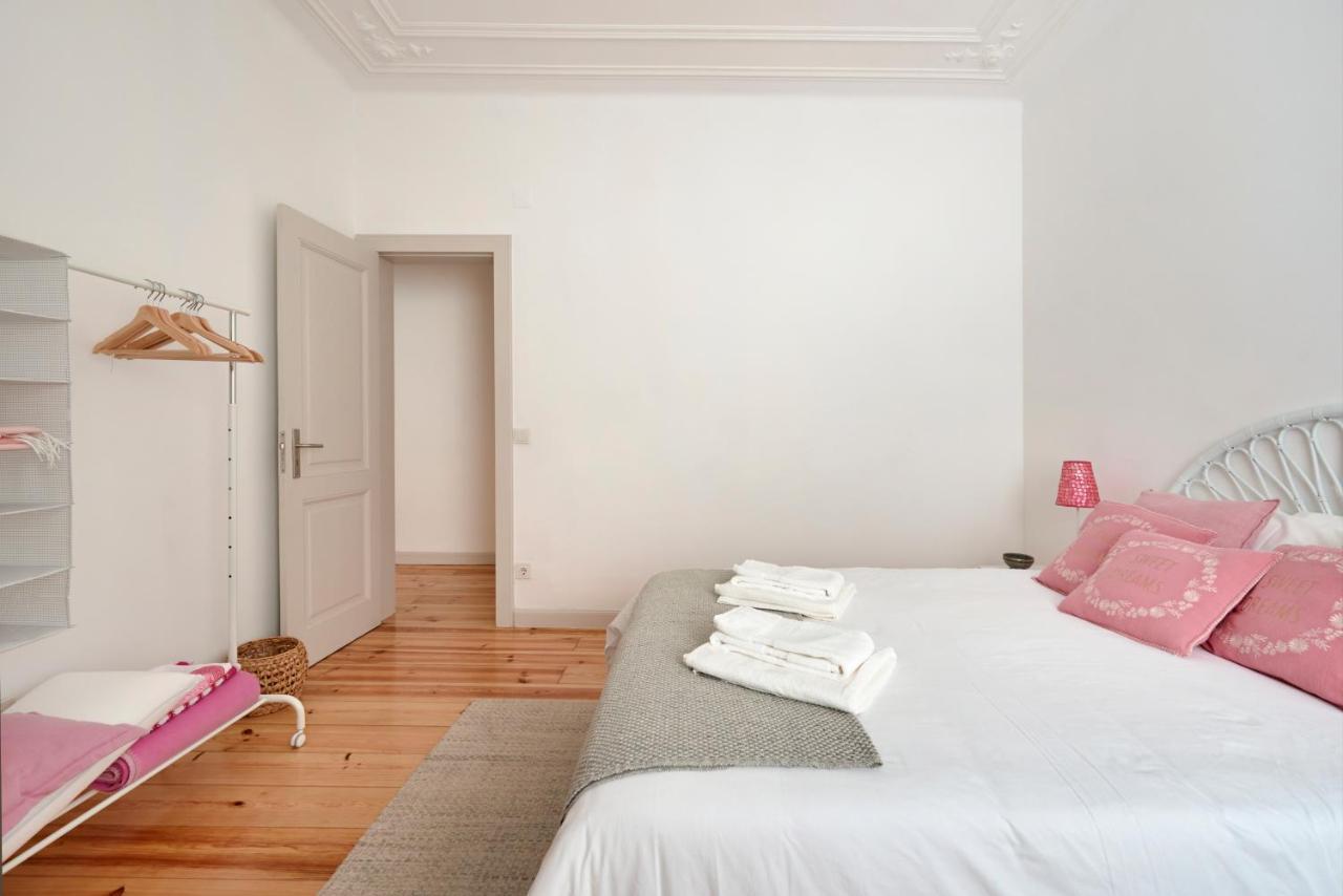 Sunny Apartment With Balcony! Lissabon Buitenkant foto