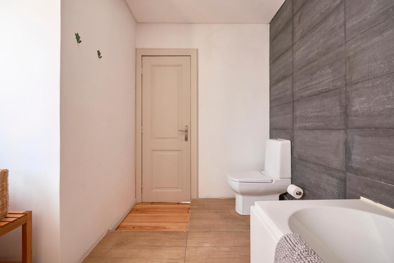 Sunny Apartment With Balcony! Lissabon Buitenkant foto